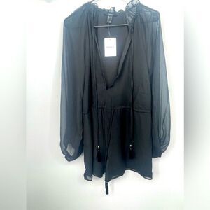 Forever, 21 women's black romper blouse‎ size small with sheer arms